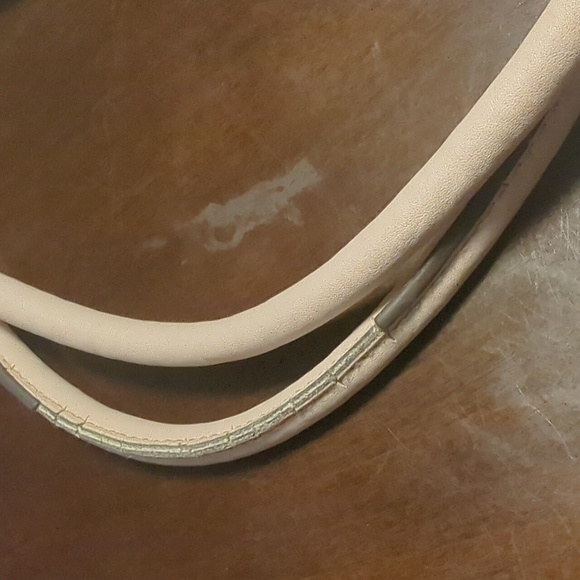 Jessica Simpson purse - Picture 3 of 6